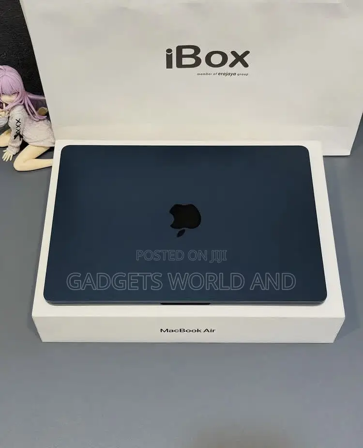 Laptop Apple MacBook Air 16GB Apple M2 SSD 1T