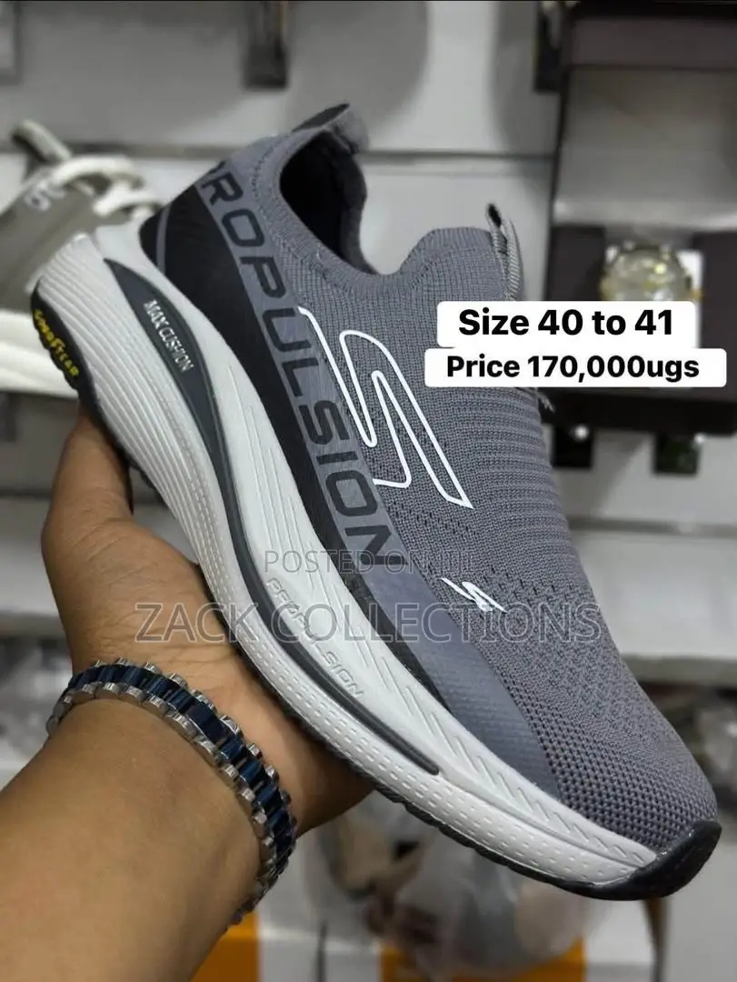 No Shoelace Sketchers