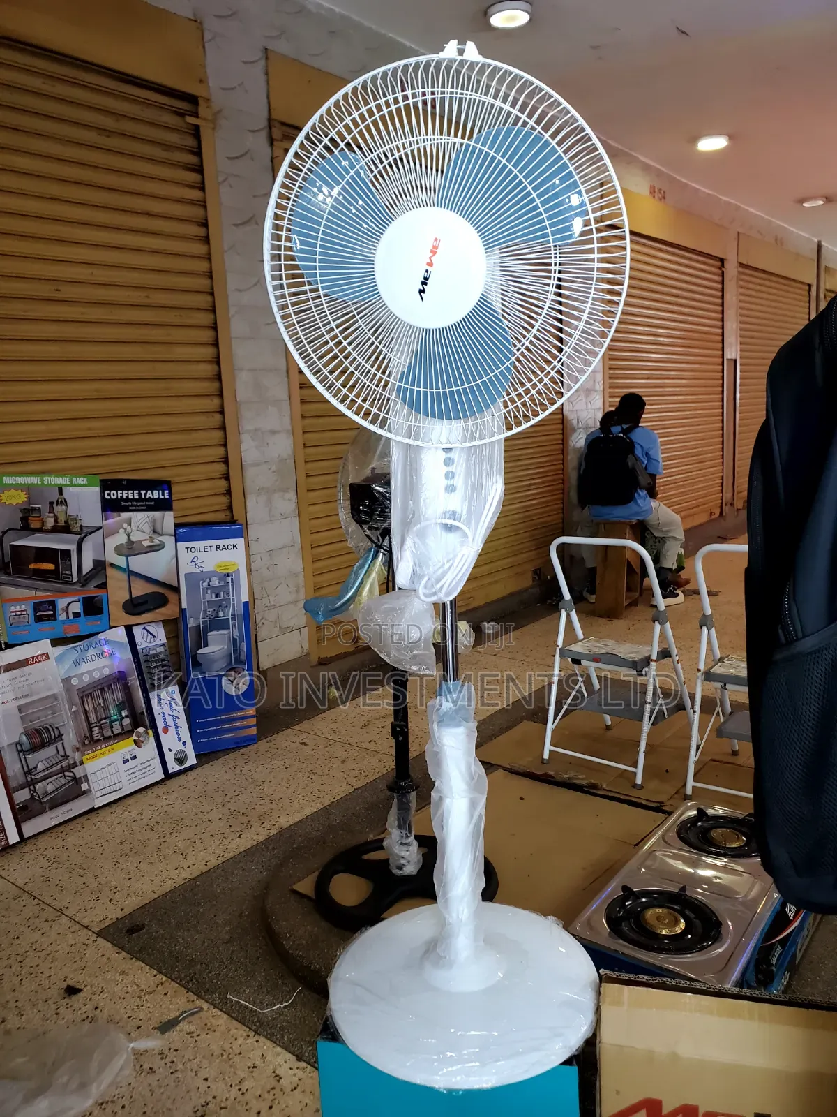 MeWe 16-Inch White Electric Pedestal Stand Fan