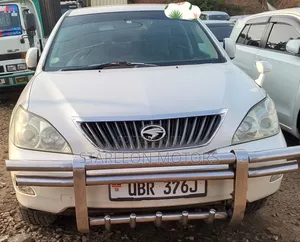 Toyota Harrier 2010 White