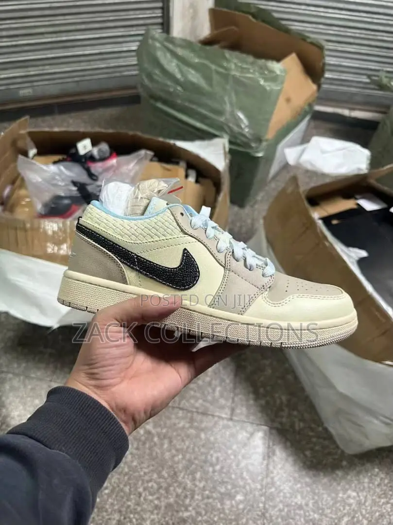 Jordan One Low