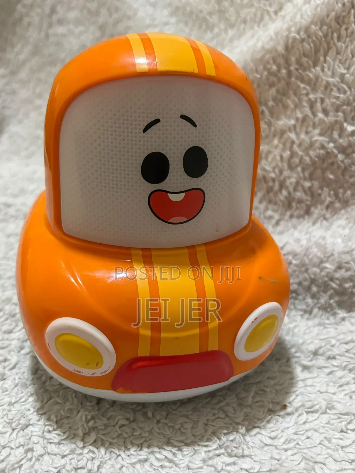 Toy Car Can Move With Sound and Light.