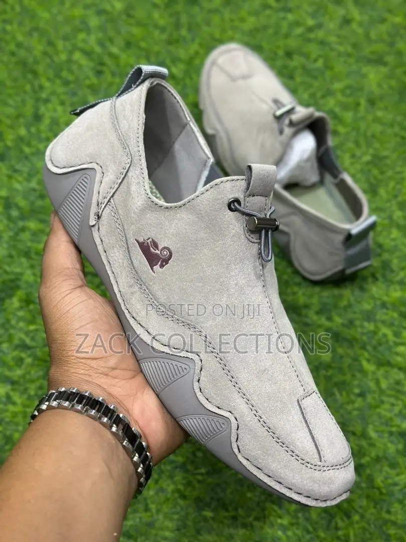 Low Ldeck Casuals