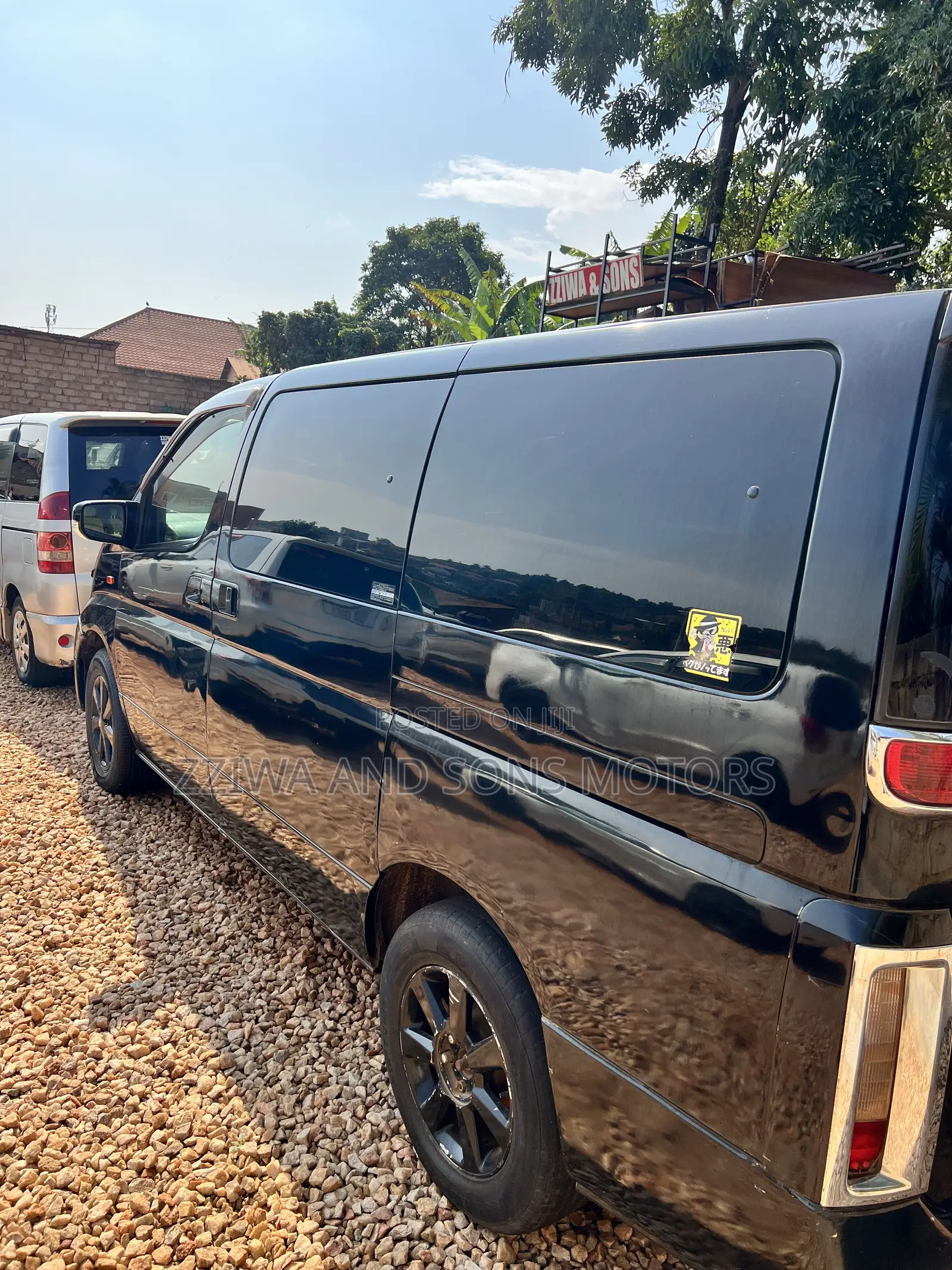 Nissan Elgrand 2008 Black