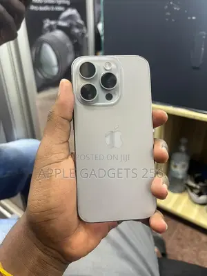 Apple iPhone 15 Pro 256 GB White