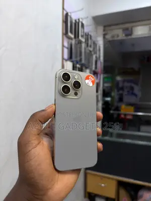 Apple iPhone 15 Pro 256 GB White