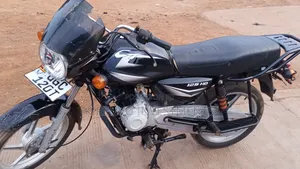 Bajaj CT 125X 2023 Black