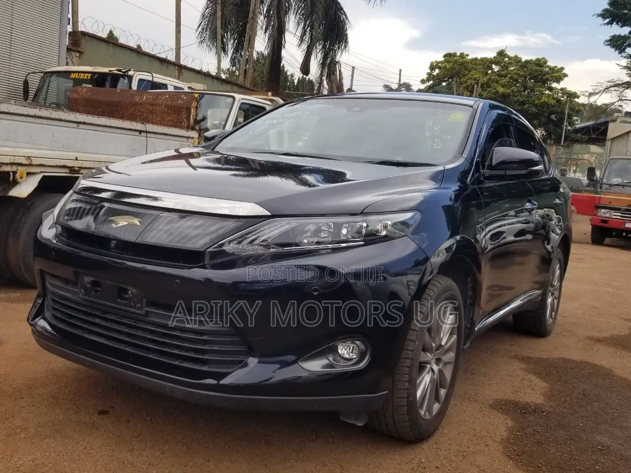 Toyota Harrier 2014 Matt Black