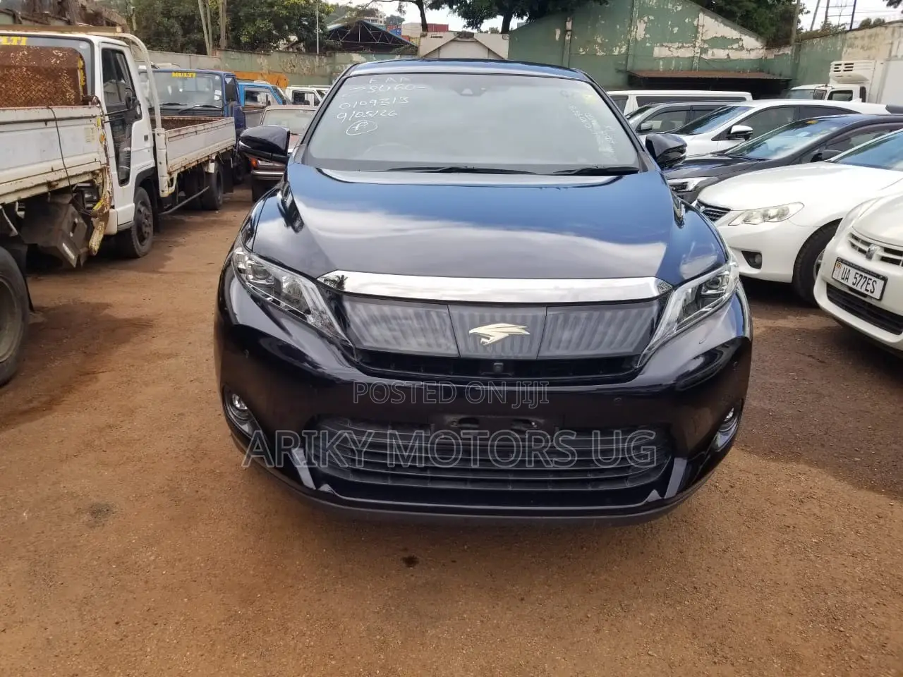 Toyota Harrier 2014 Matt Black