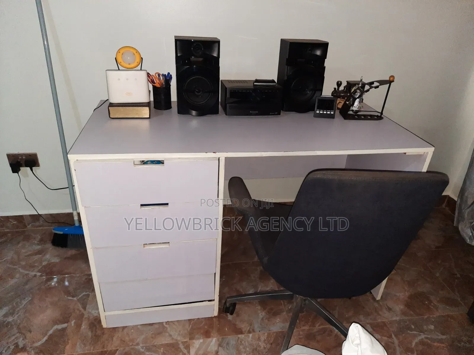 Reading Desk/Home Office Desk + Swivel Chair