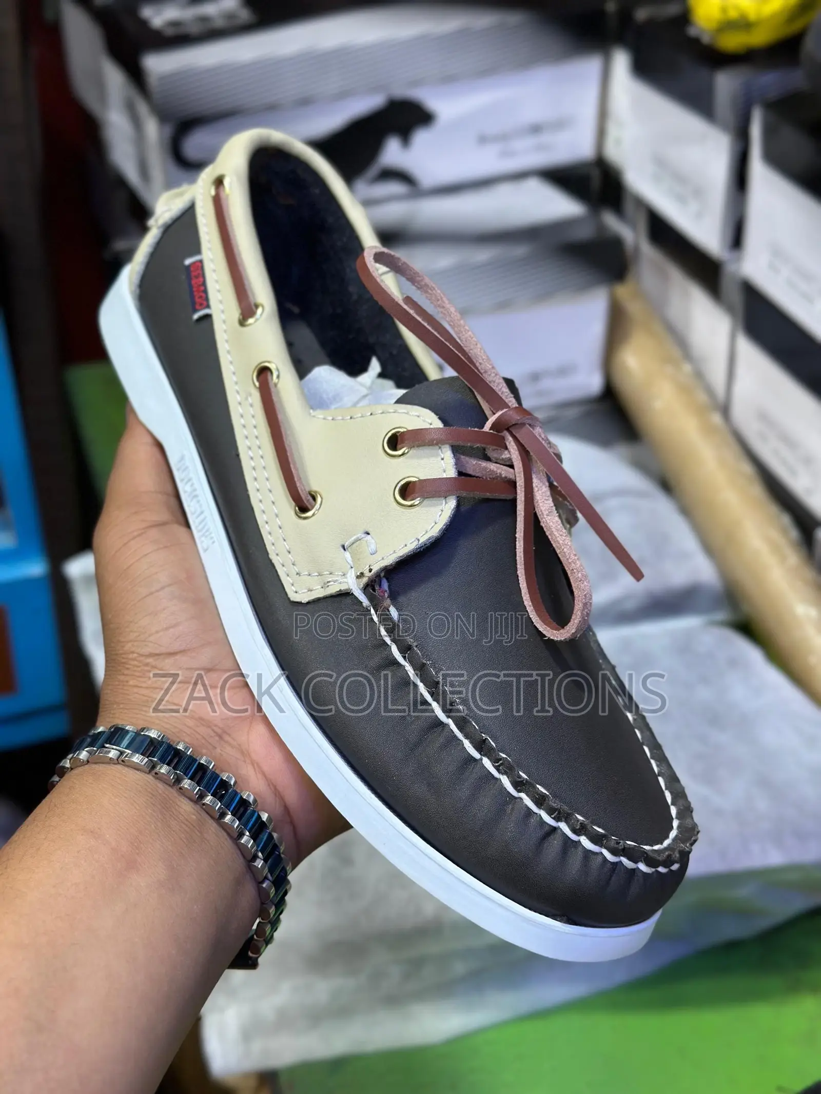 Sebago Docksides
