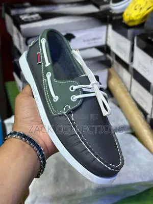 Sebago Docksides