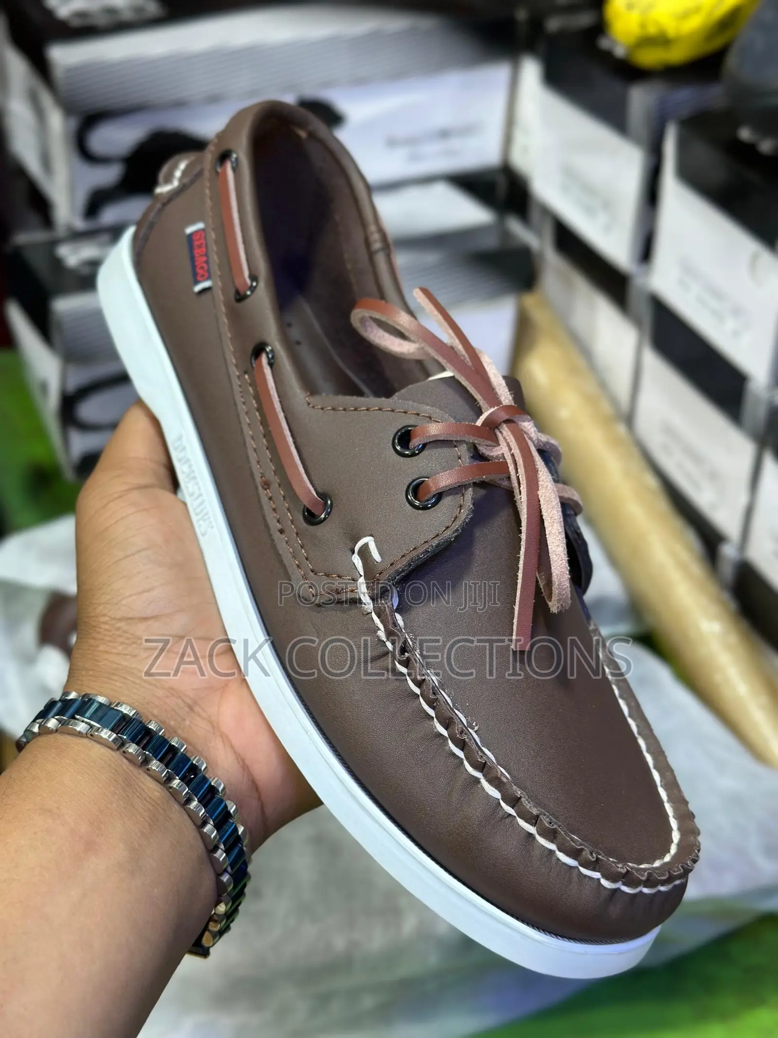 Sebago Docksides