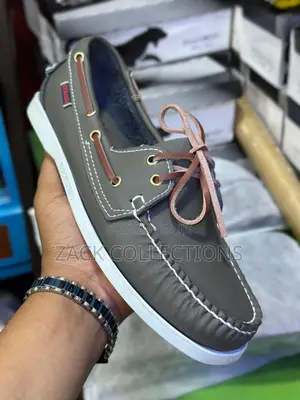 Sebago Docksides