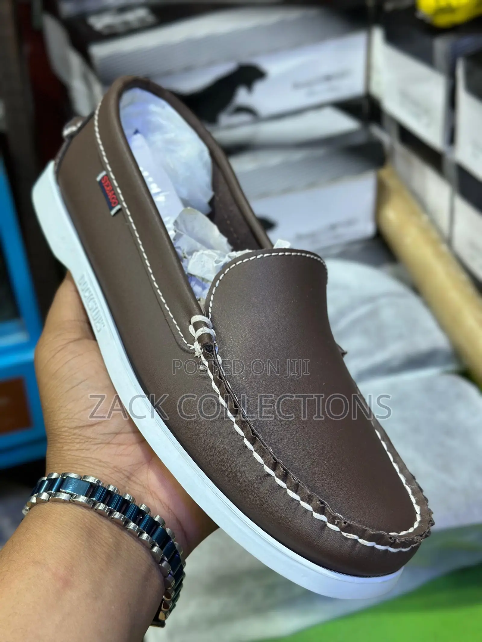 Sebago Docksides