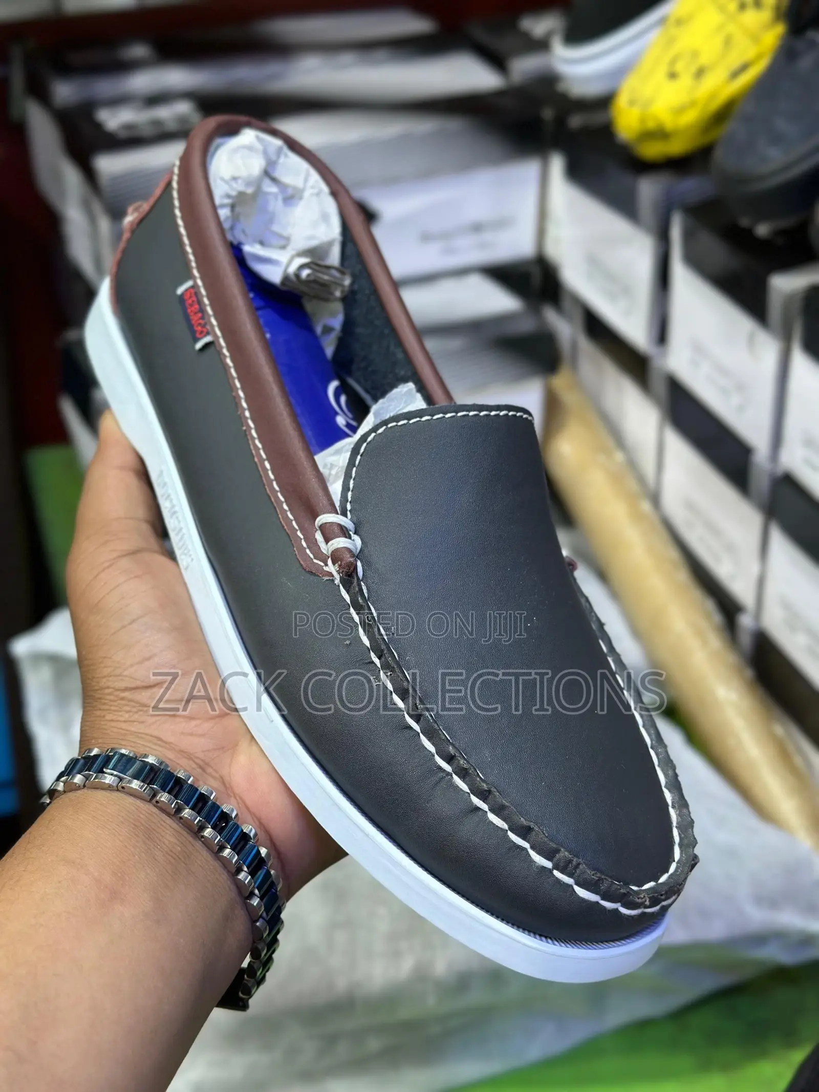 Sebago Docksides