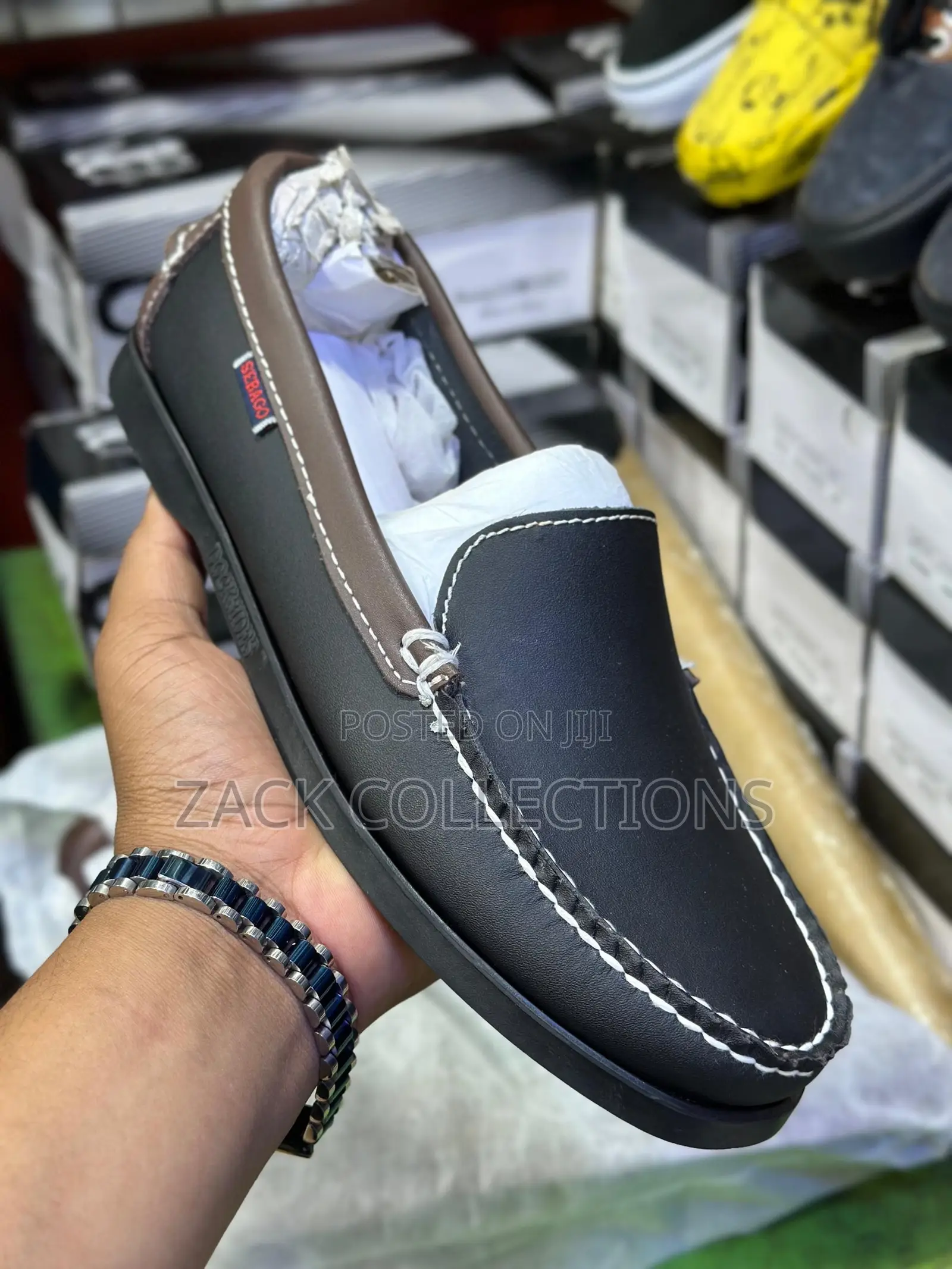 Sebago Docksides