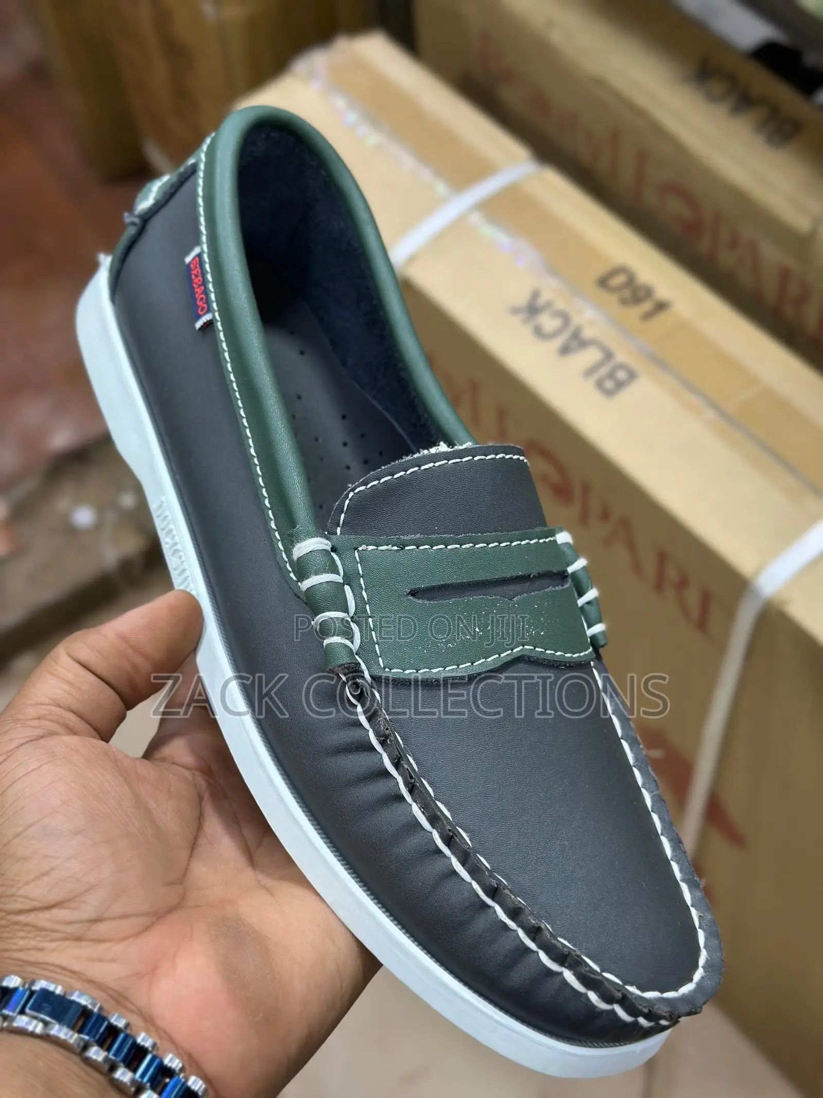 Sebago Docksides