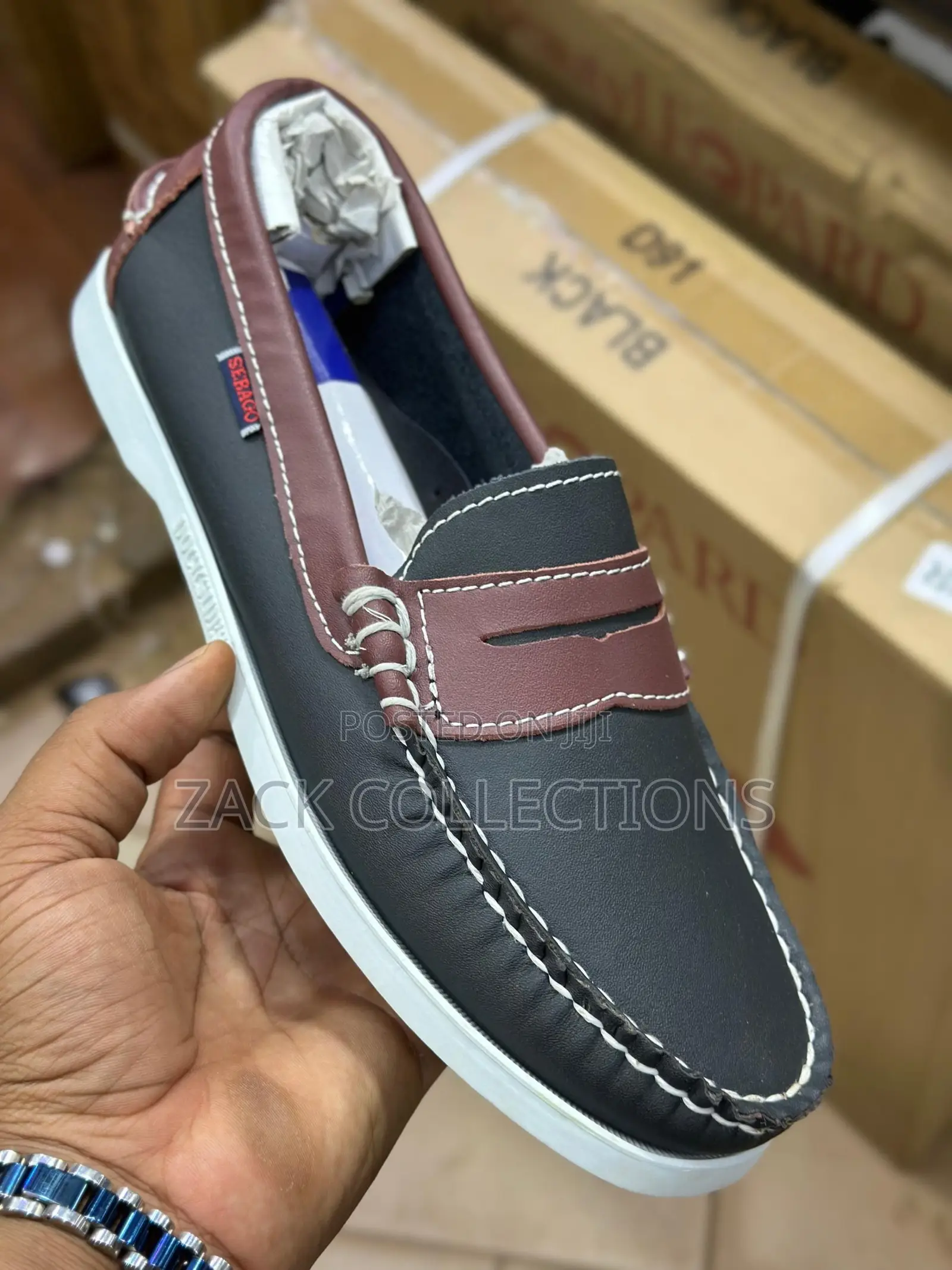 Sebago Docksides