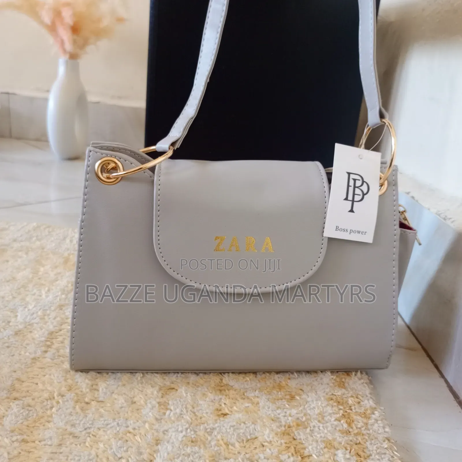A 2in1 Zara Bag