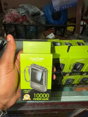 Maches Power Bank