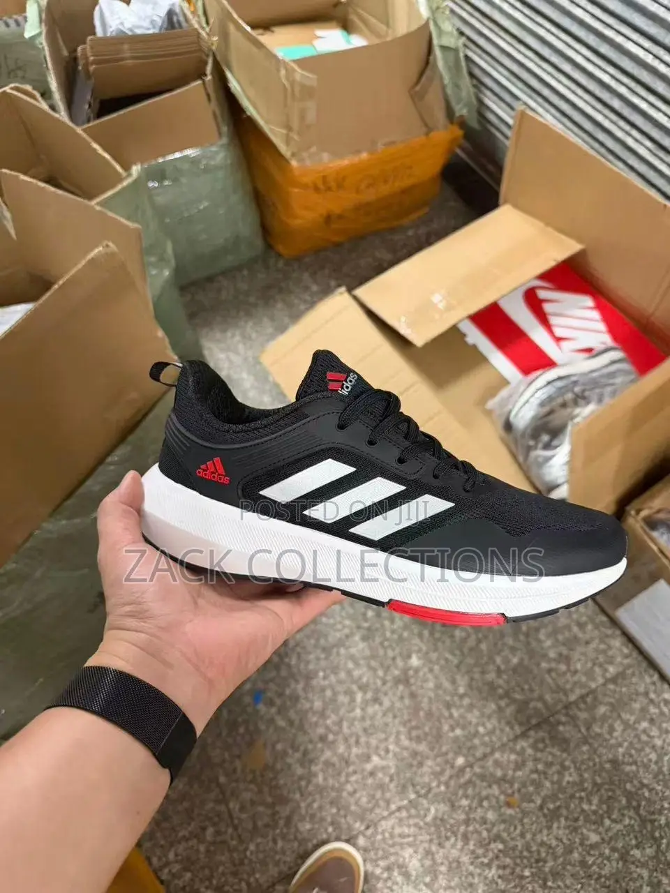 Adidas Sneakers