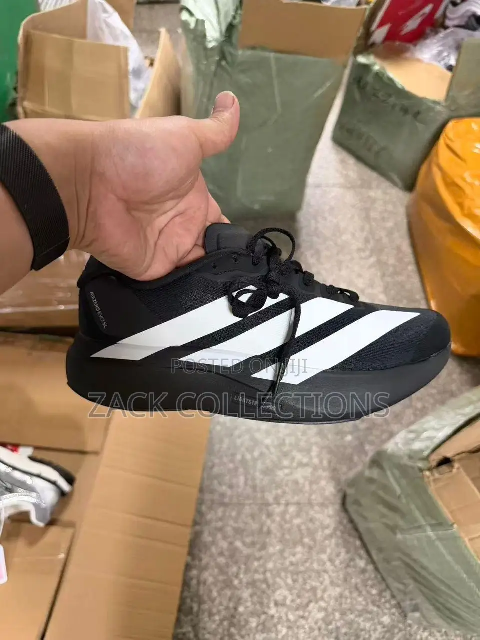 Adidas Sneakers