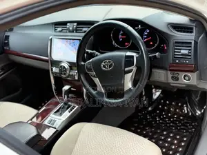 Toyota Mark X 2012 White