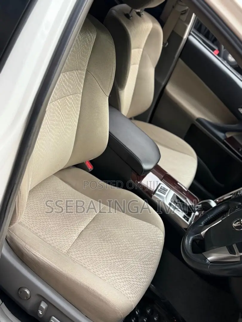 Toyota Mark X 2012 White