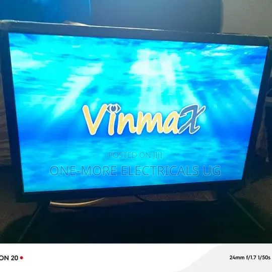 Vinimax 24inch Analog TV Without Free to Air Decorder