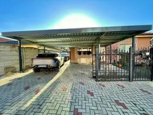 Modern Residential Driveway