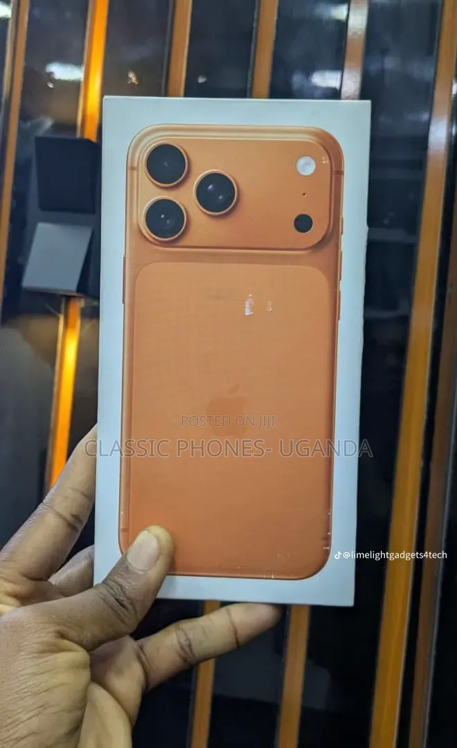 New Apple iPhone 17 Pro Max 1 TB Orange