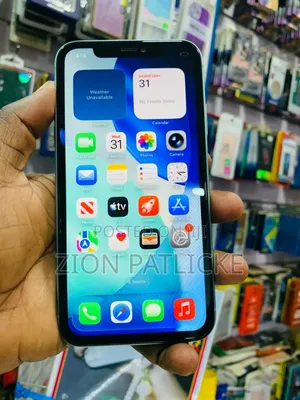 Apple iPhone 11 128 GB White