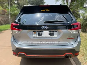 Subaru Forester 2019 Silver