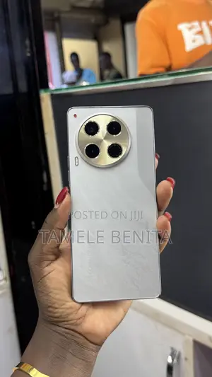 Tecno Camon 30 256 GB White