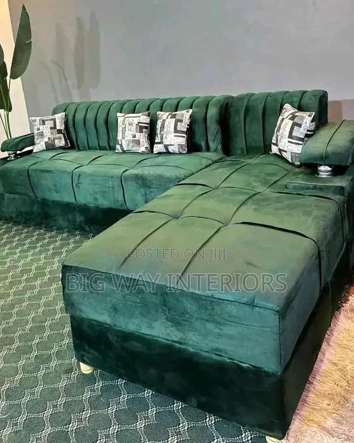 Black Sticker 5 Seater Sofa Set