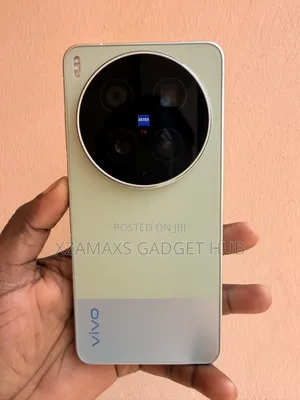 New Vivo X300 Ultra 512 GB Green