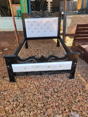 4 by 6 Bed With 2 Flowers