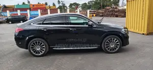 Mercedes-Benz GLE-Class GLE 400d 4MATIC 2023 Black