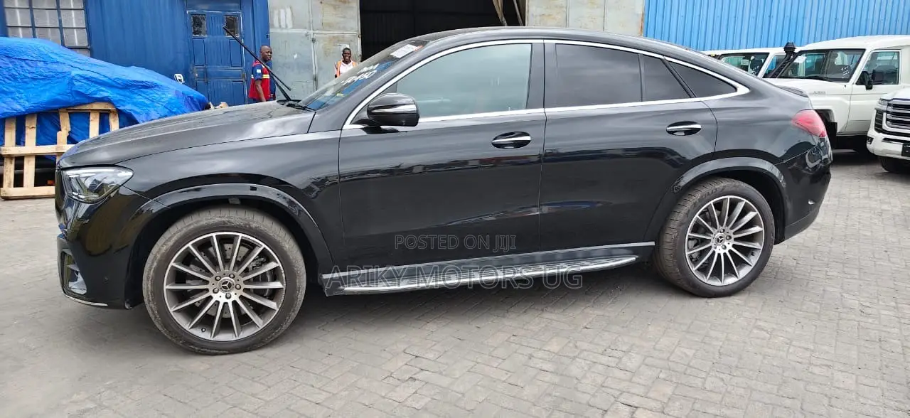 Mercedes-Benz GLE-Class GLE 400d 4MATIC 2023 Black