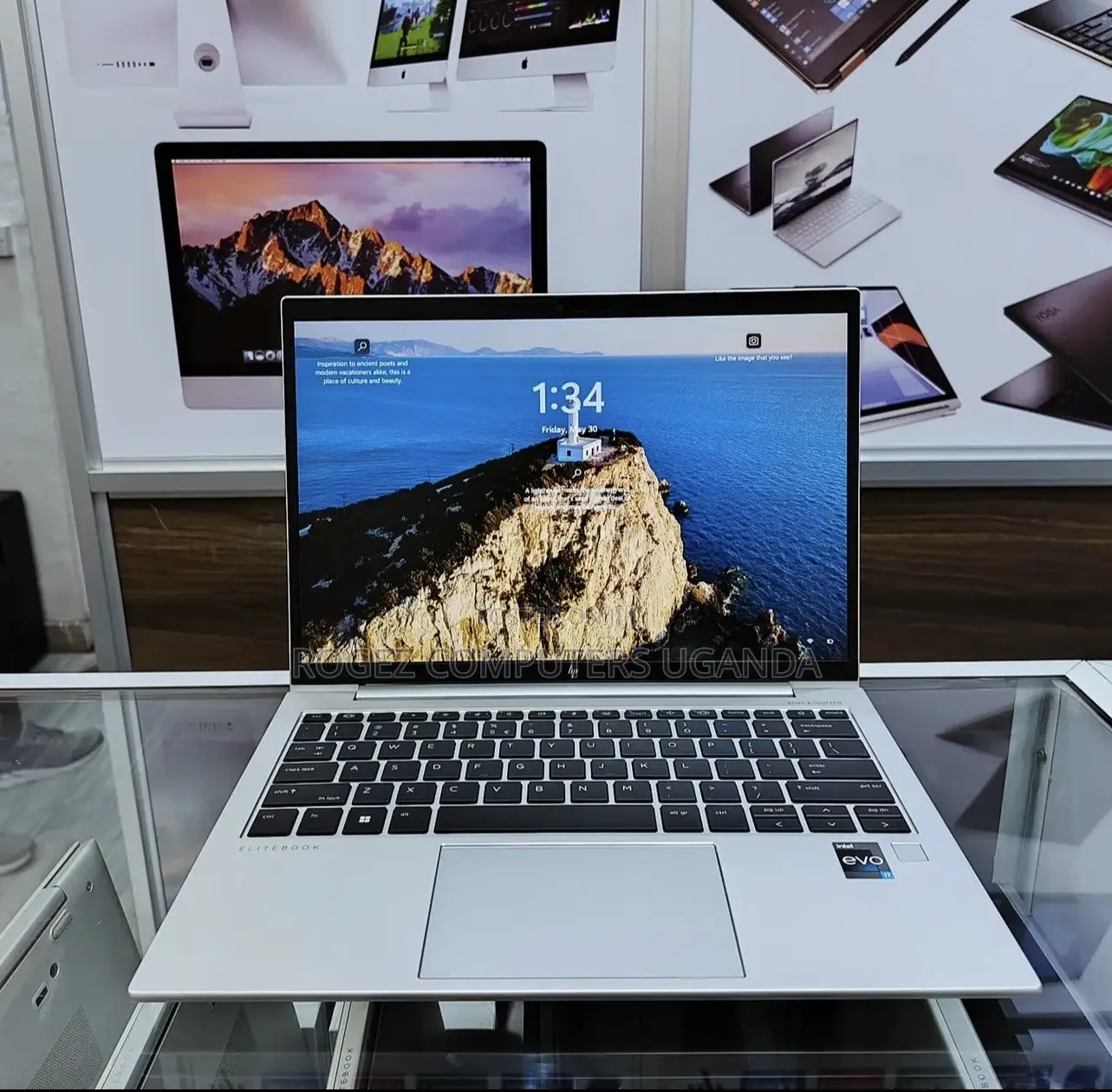 New Laptop HP EliteBook 830 G9 16GB Intel Core i7 SSD 256GB
