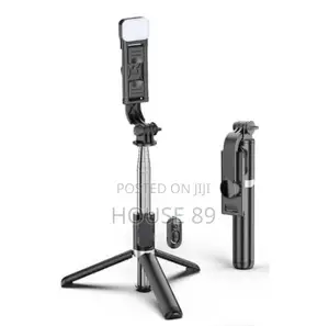 R1s-L Selfie Stick Is a Versatile 3-in-1 Mobile Accessory