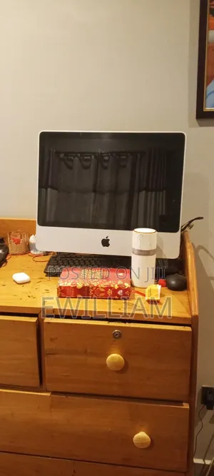 Desktop Computer Apple iMac 8GB Intel Core i3 HDD 500GB