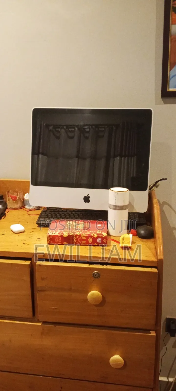 Desktop Computer Apple iMac 8GB Intel Core i3 HDD 500GB