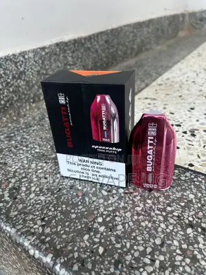 Spaceship Vape in Strawberry Pinacolada Flavor