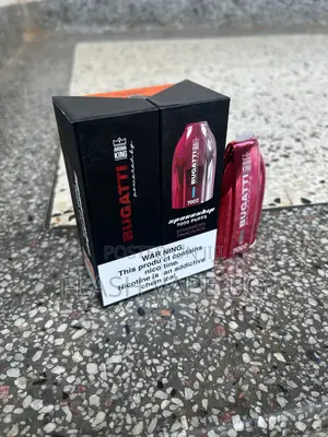 Spaceship Vape in Strawberry Pinacolada Flavor