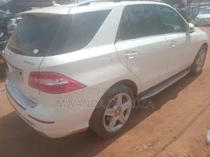 Mercedes-Benz M Class 2013 White