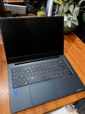 Laptop Toshiba C40 4GB Intel Celeron SSD 128GB