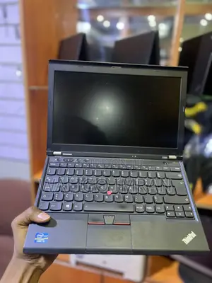 Laptop Lenovo ThinkPad X230 4GB Intel Core i5 HDD 250GB