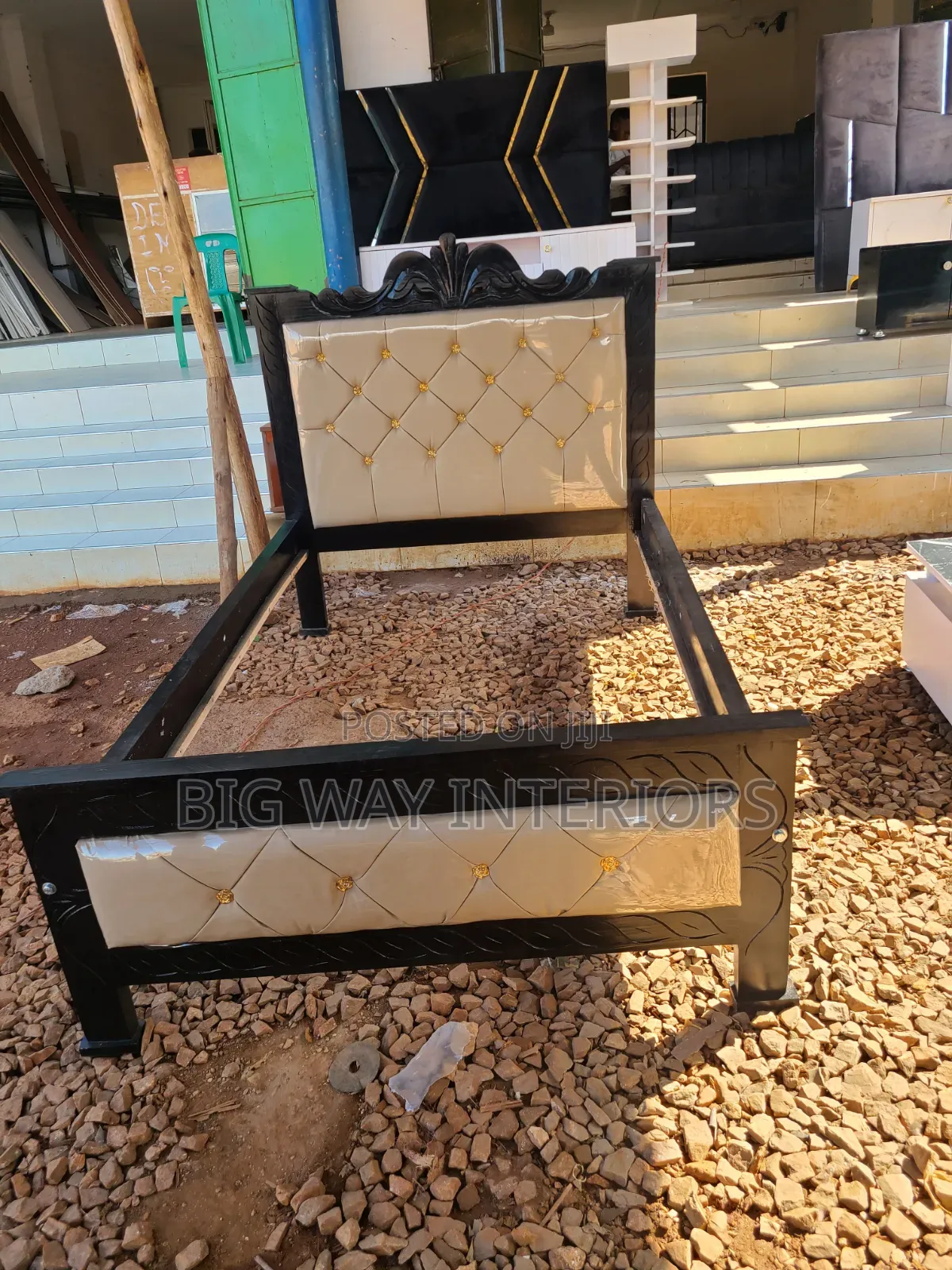 Small Double 4by6 Cream Leather Bed
